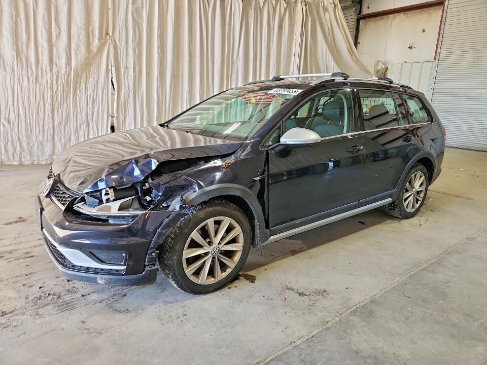 2017 VOLKSWAGEN Golf Alltrack