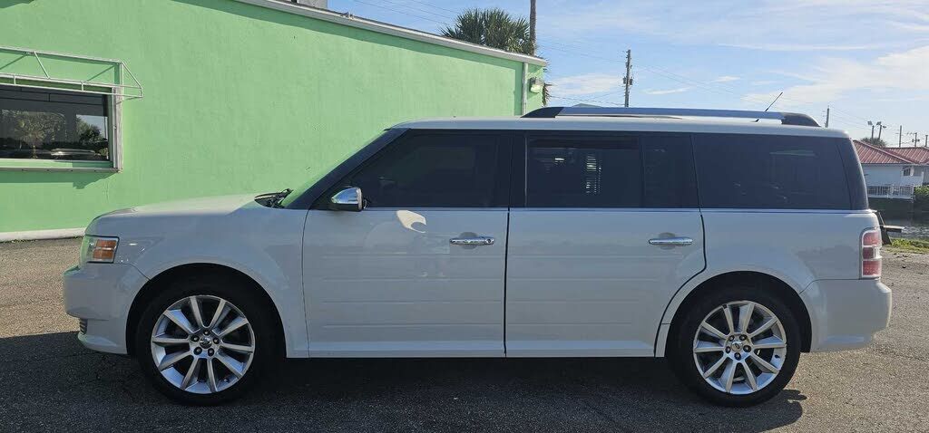 2010 FORD Flex