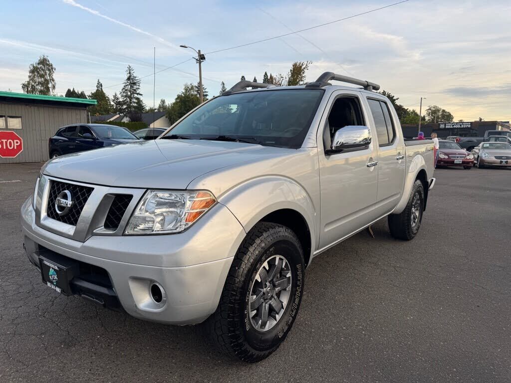 2016 NISSAN Frontier