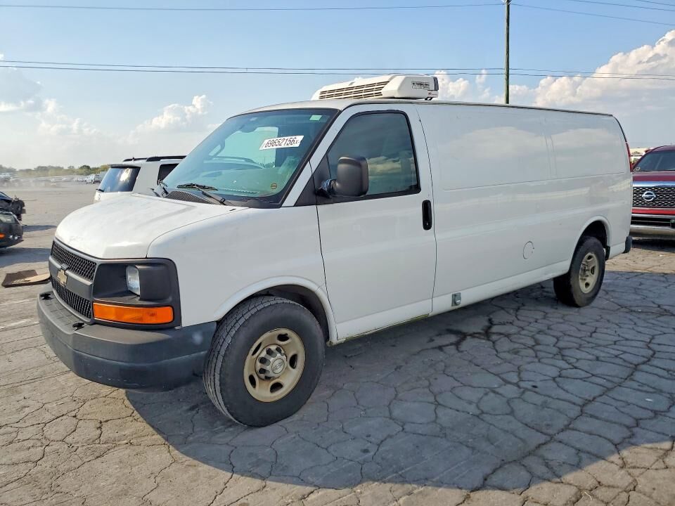 2017 CHEVROLET Express