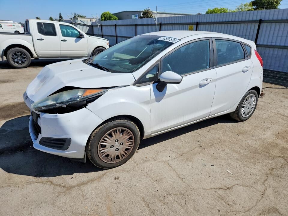 2015 FORD Fiesta