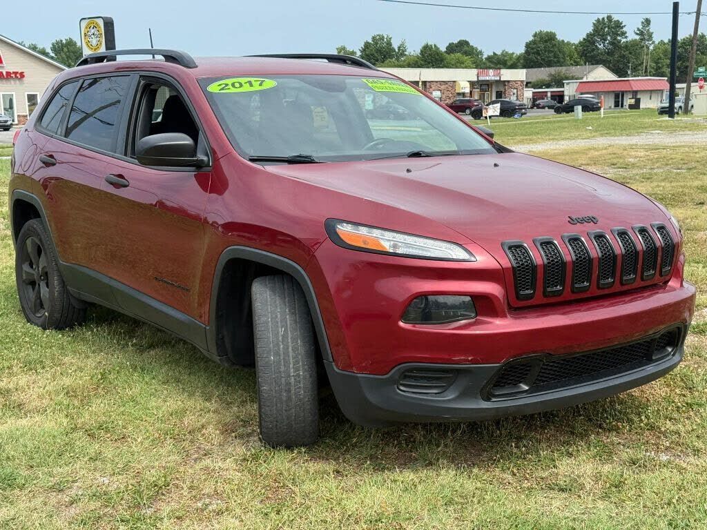 2017 JEEP Cherokee