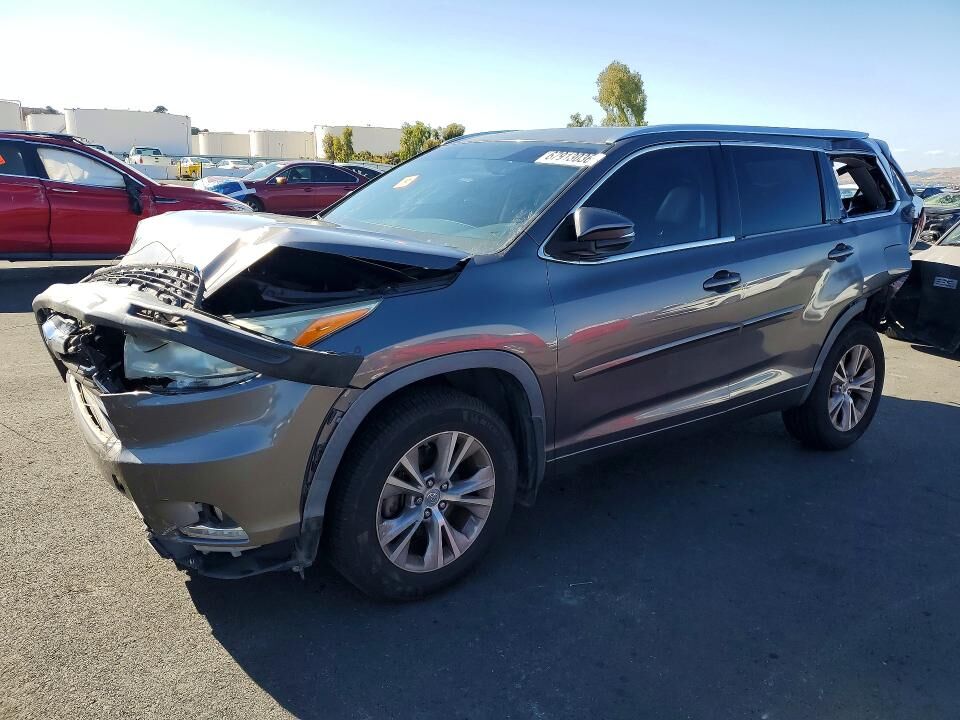 2015 TOYOTA Highlander
