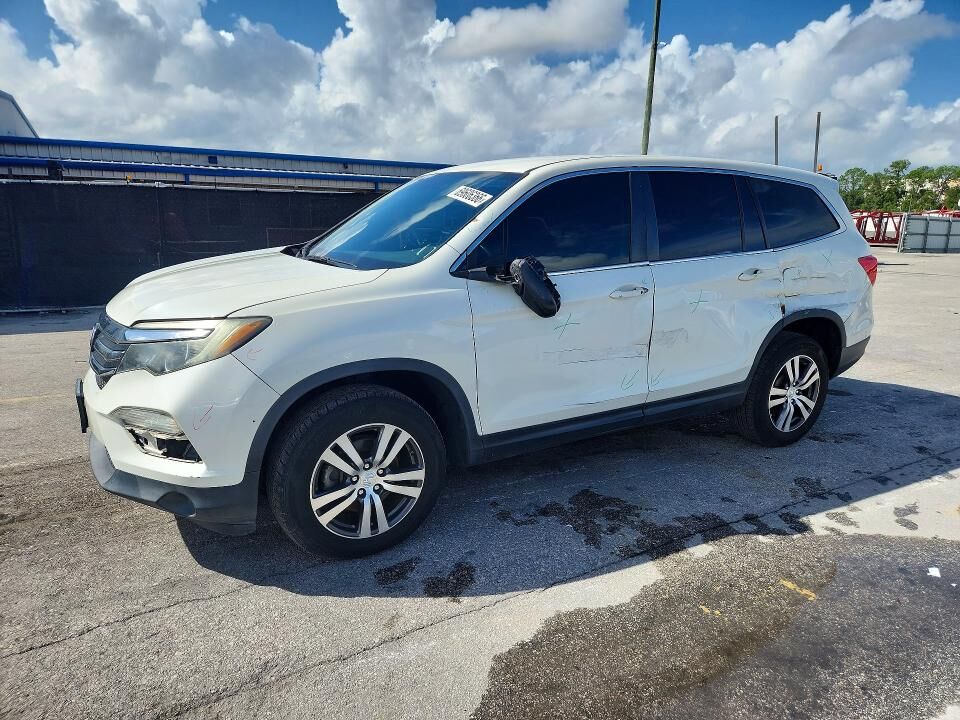 2017 HONDA Pilot