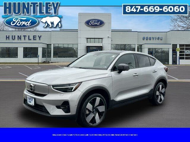 2023 VOLVO C40