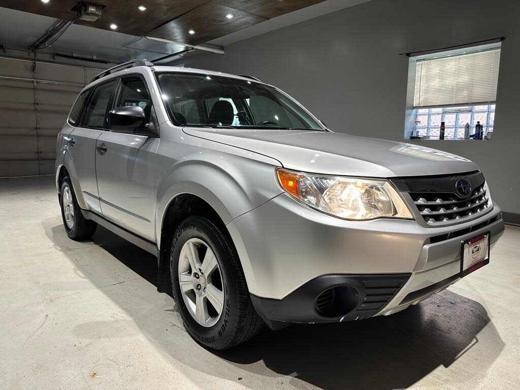 2011 SUBARU Forester