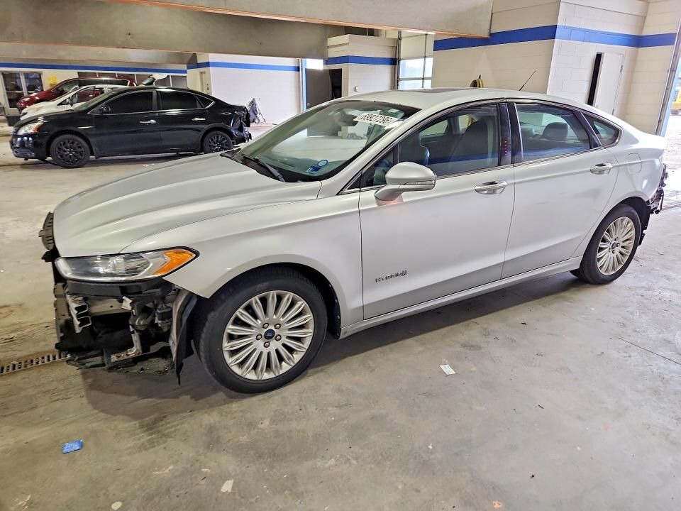 2013 FORD Fusion