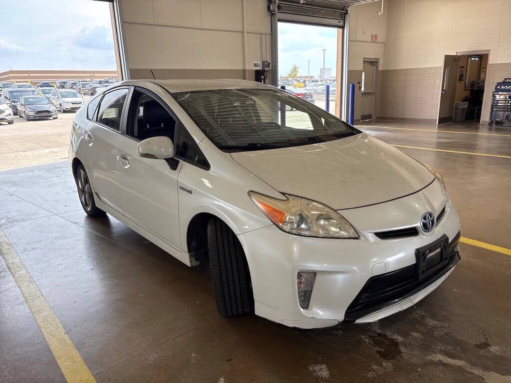 2015 TOYOTA PRIUS