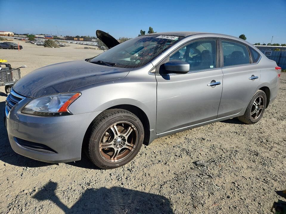 2013 NISSAN Sentra