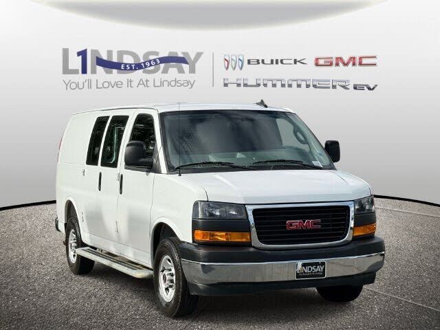 2025 GMC Savana