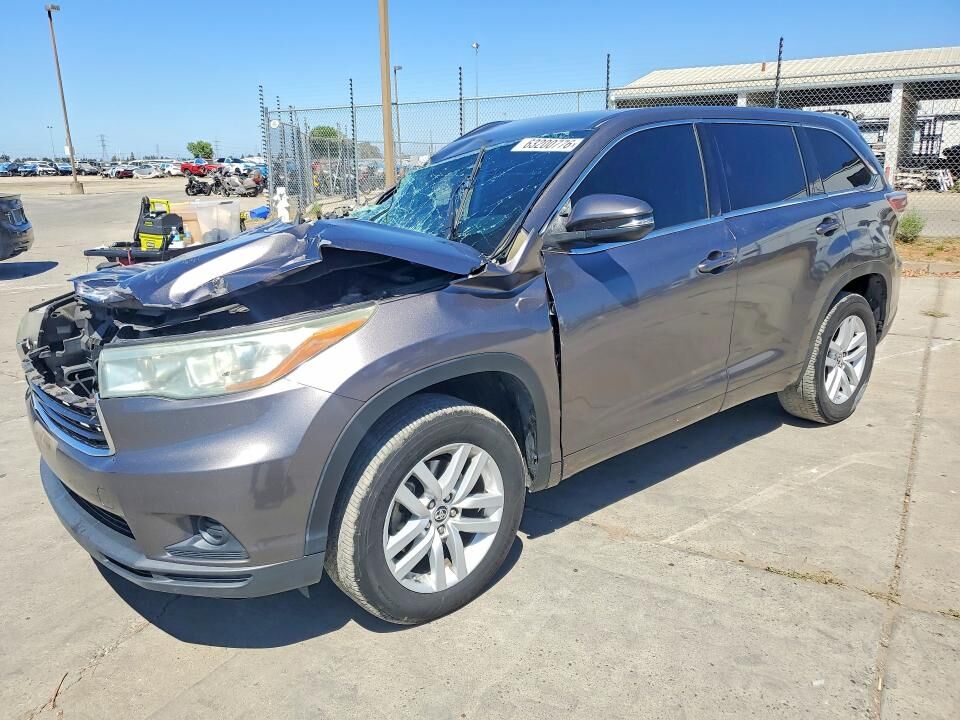 2016 TOYOTA Highlander