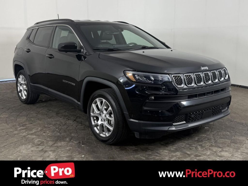 2023 JEEP Compass