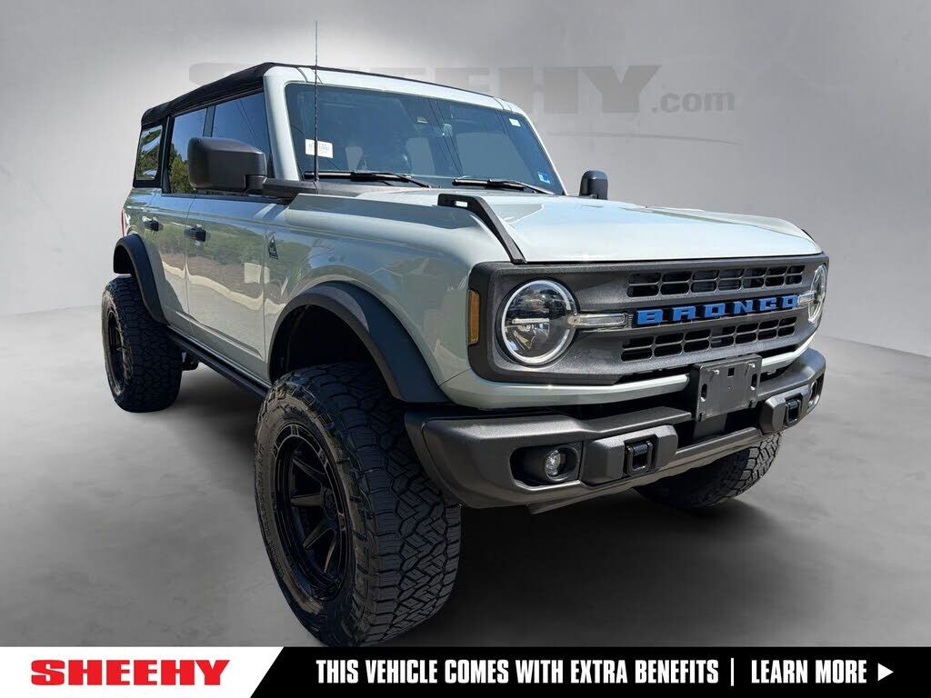 2023 FORD Bronco