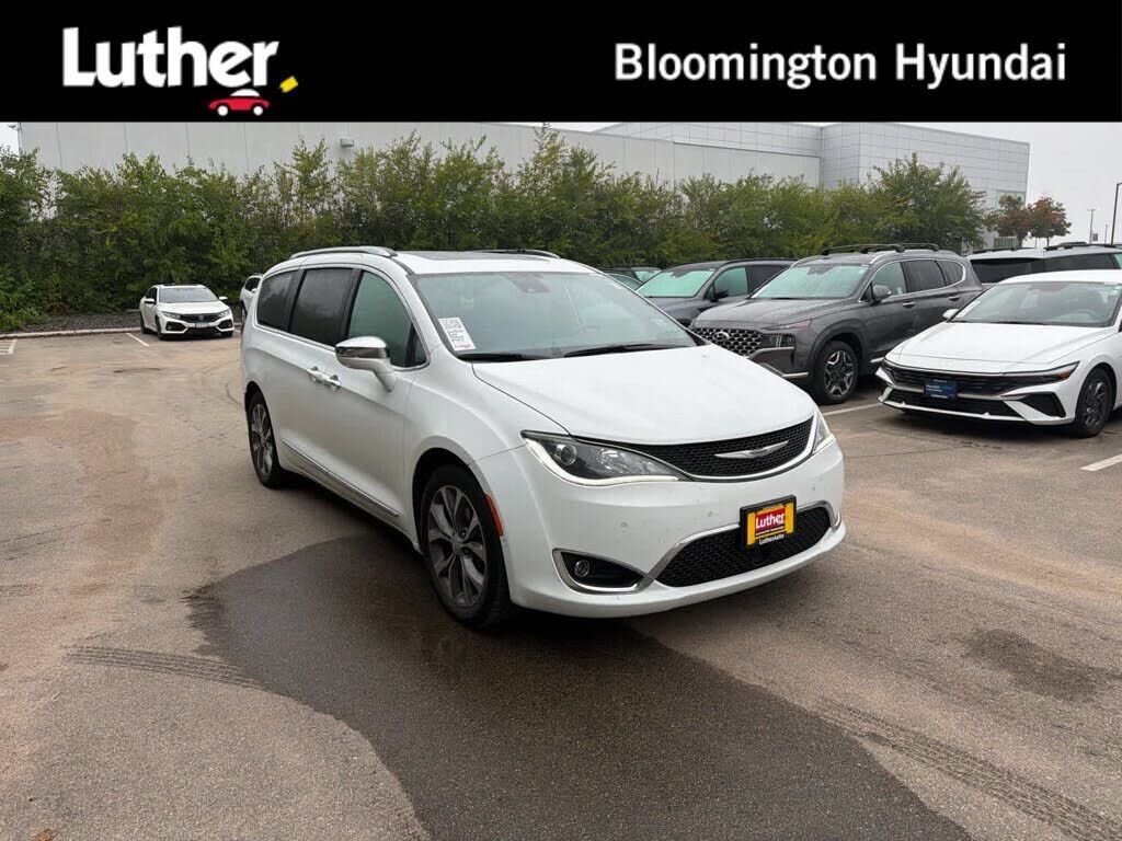 2020 CHRYSLER Pacifica