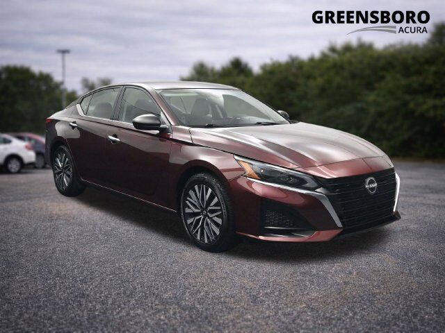 2025 NISSAN Altima
