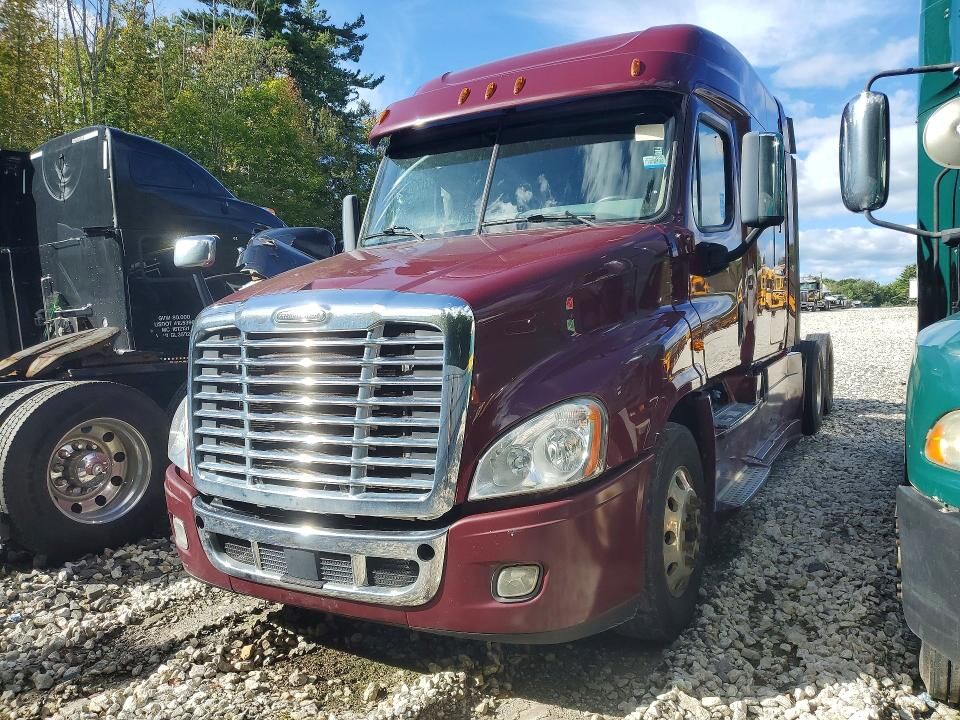 2018 FREIGHTLINER Cascadia
