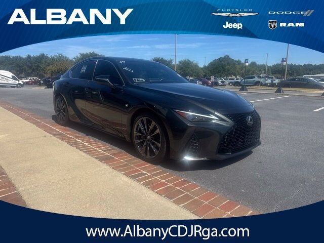2023 LEXUS IS