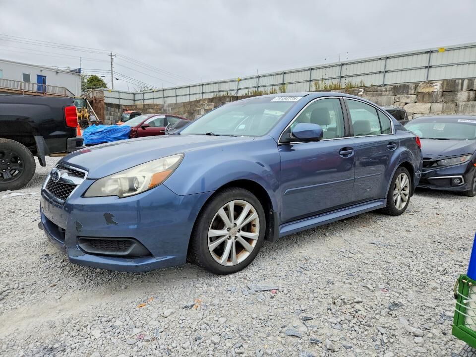 2014 SUBARU Legacy