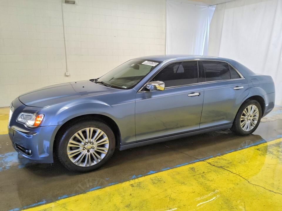 2011 CHRYSLER 300C