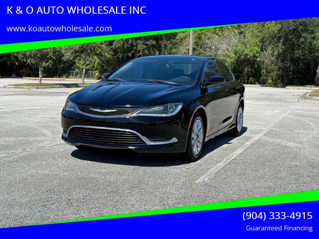 2017 CHRYSLER 200