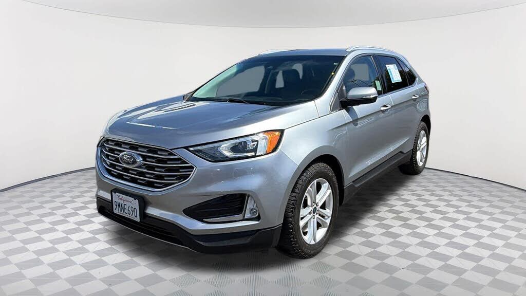 2020 FORD Edge