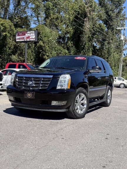 2011 CADILLAC Escalade