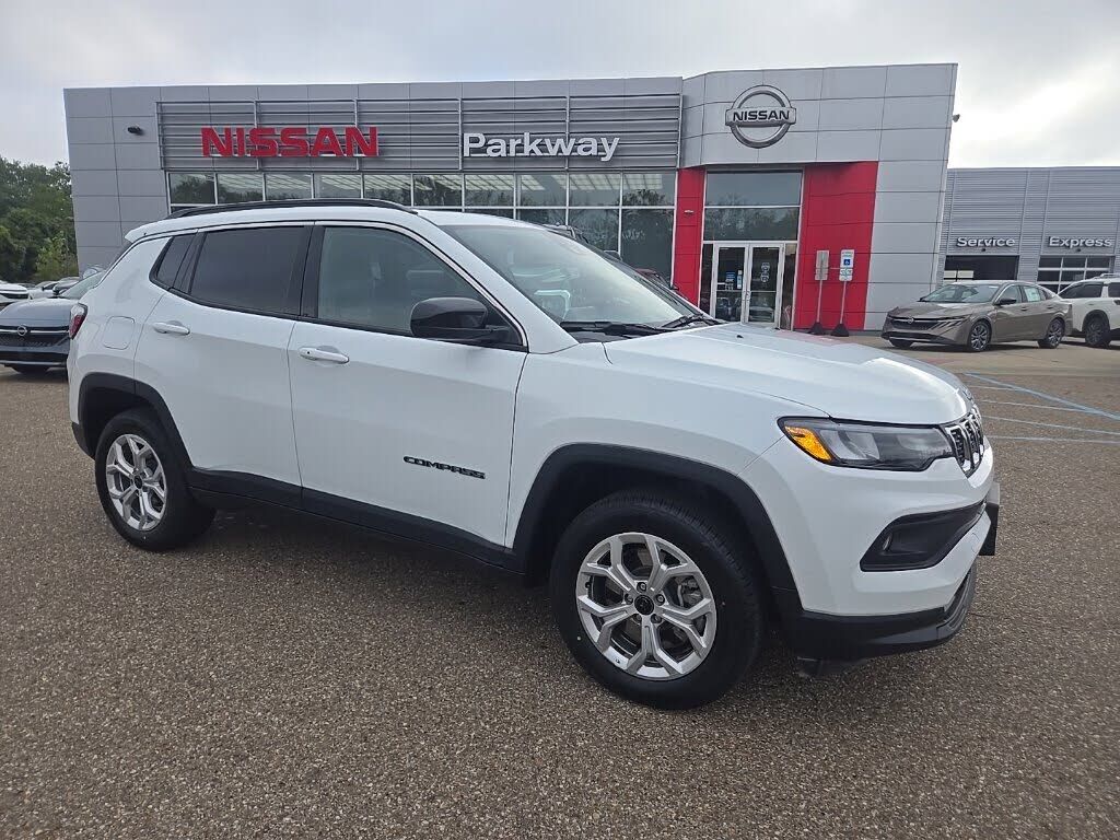 2025 JEEP Compass