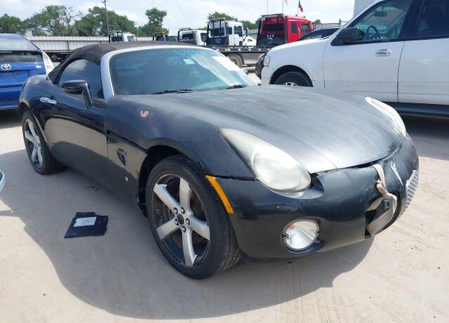 2008 PONTIAC Solstice