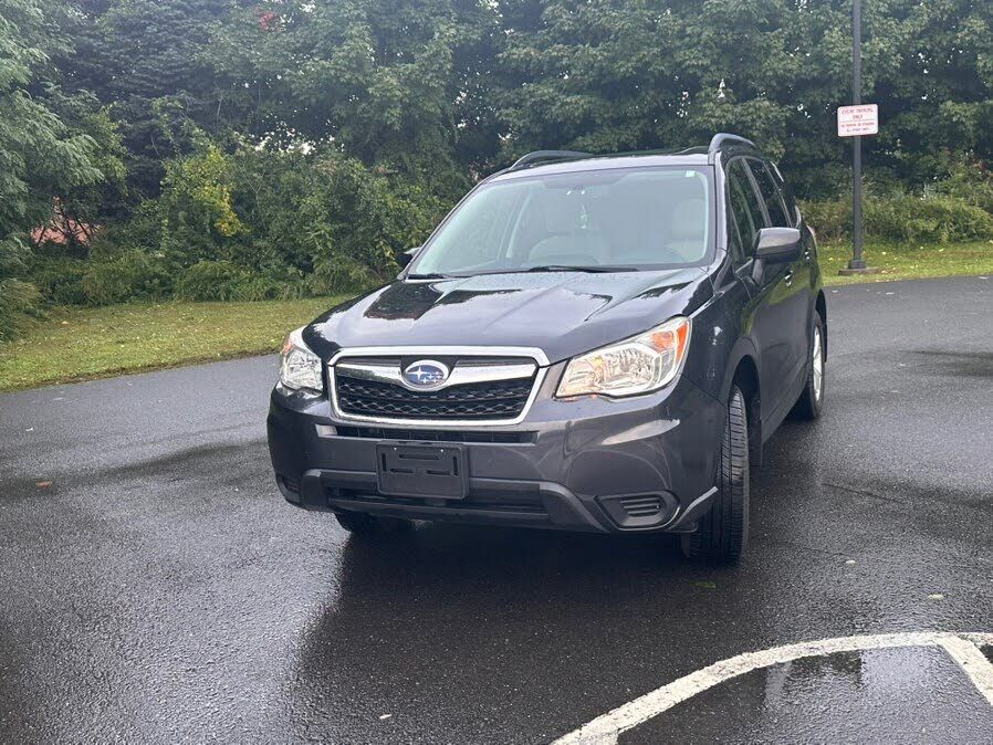 2016 SUBARU Forester