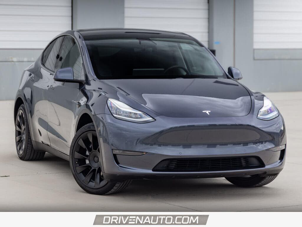 2020 TESLA Model Y