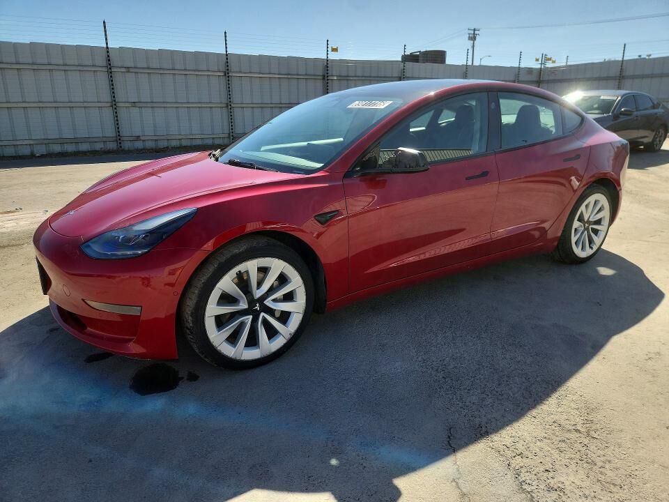 2022 TESLA Model 3