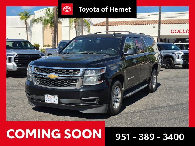 2017 CHEVROLET Suburban