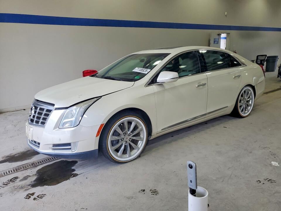 2014 CADILLAC XTS