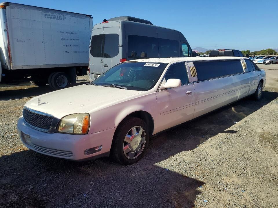 2005 CADILLAC Professional Chassis