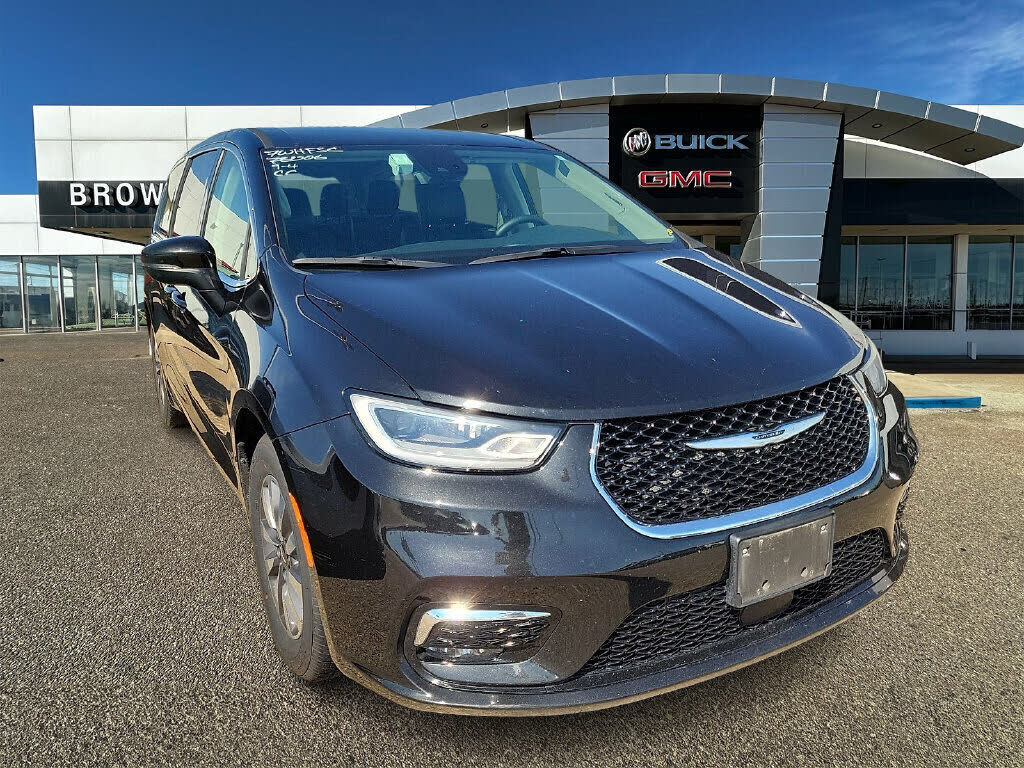2023 CHRYSLER Pacifica