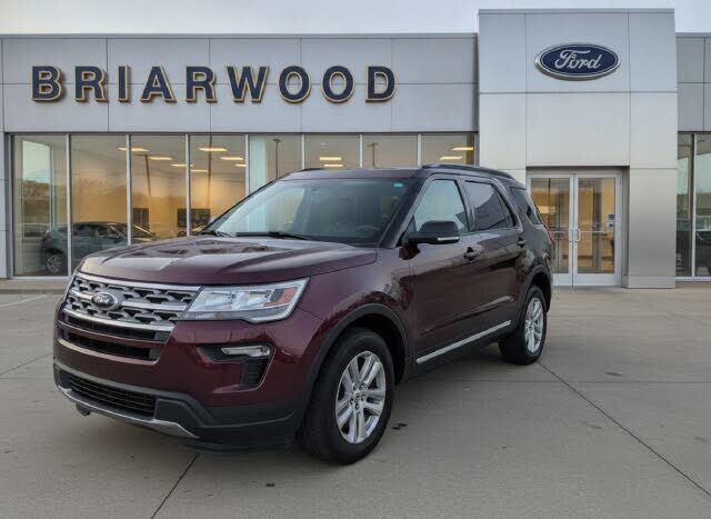 2018 FORD Explorer