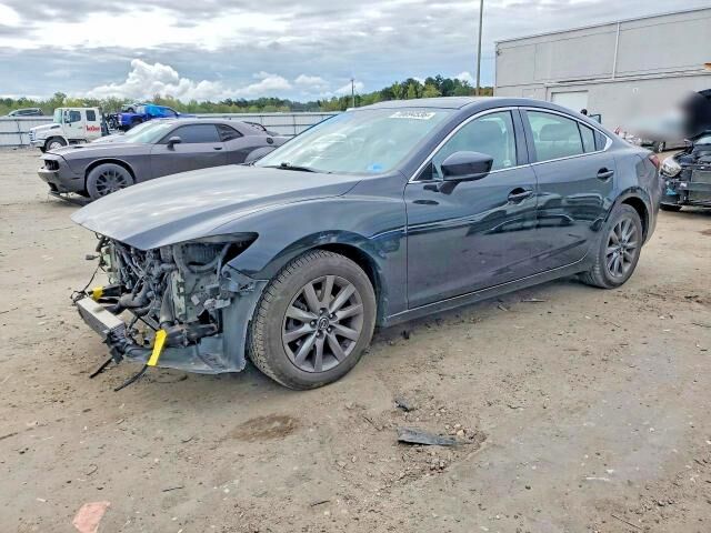 2018 MAZDA Mazda6