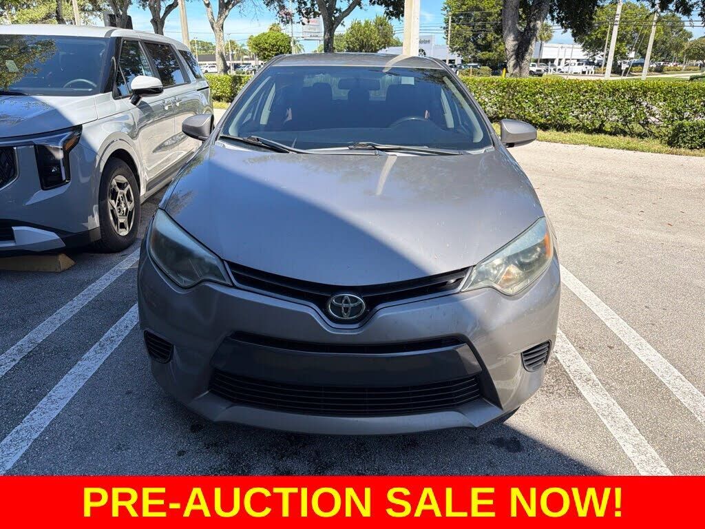 2015 TOYOTA Corolla