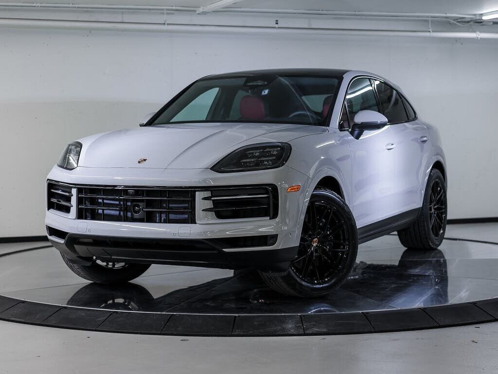 2026 PORSCHE Cayenne