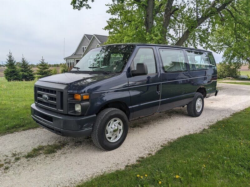 2008 FORD E-350