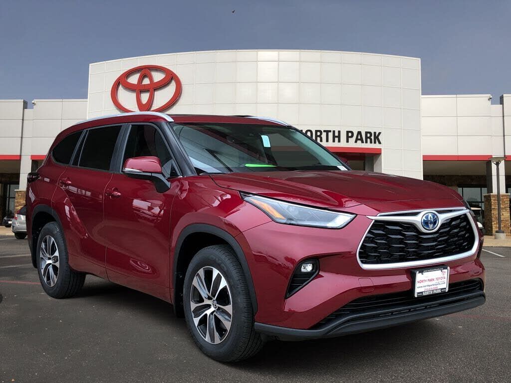2023 TOYOTA Highlander
