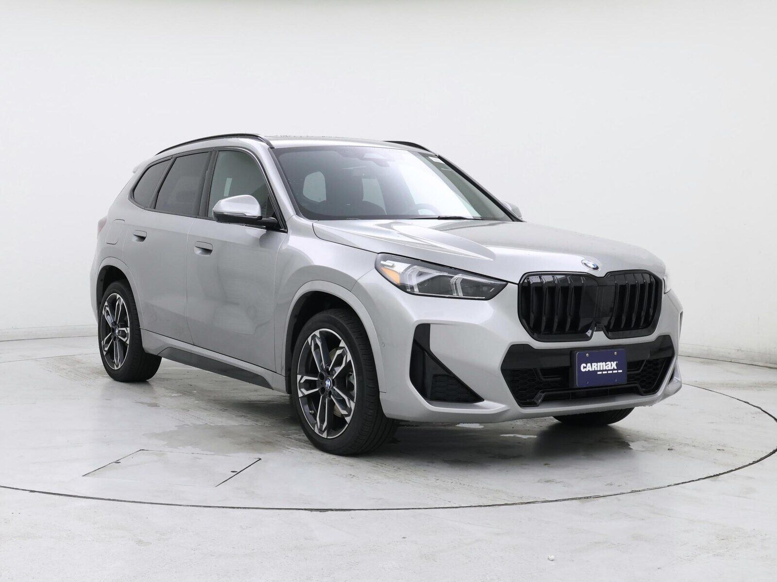 2025 BMW X1