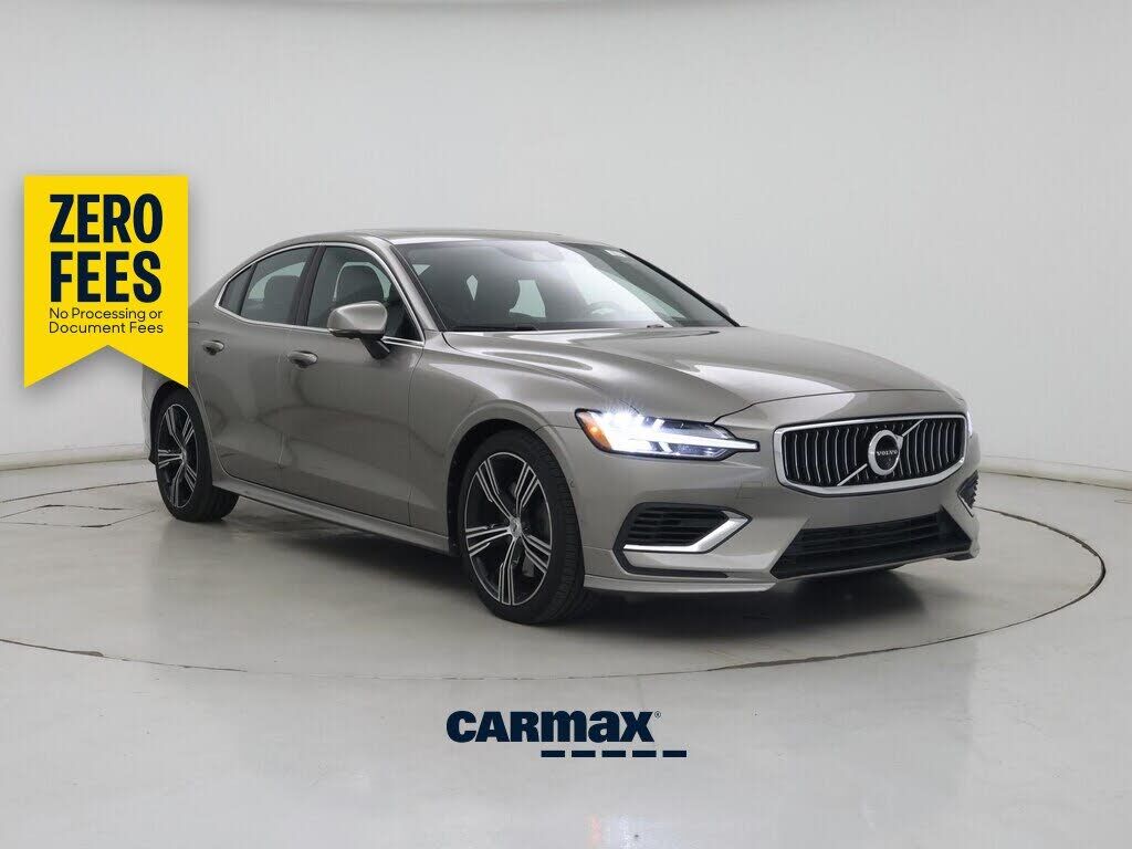 2021 VOLVO S60