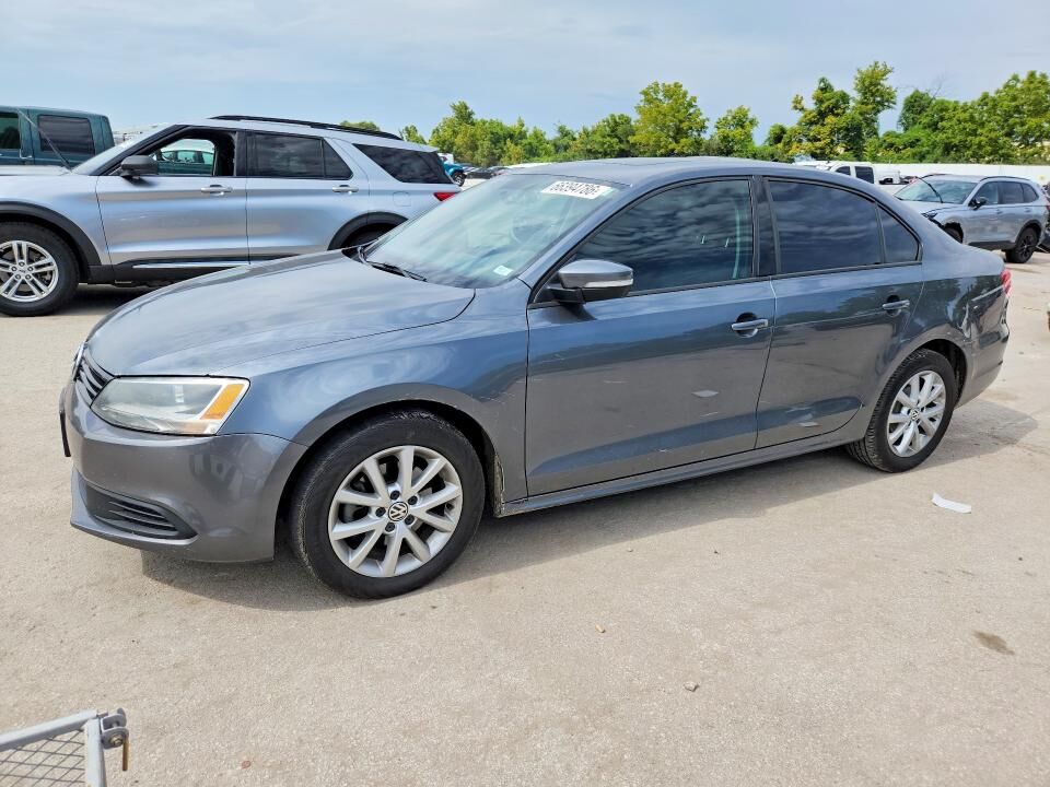2011 VOLKSWAGEN Jetta