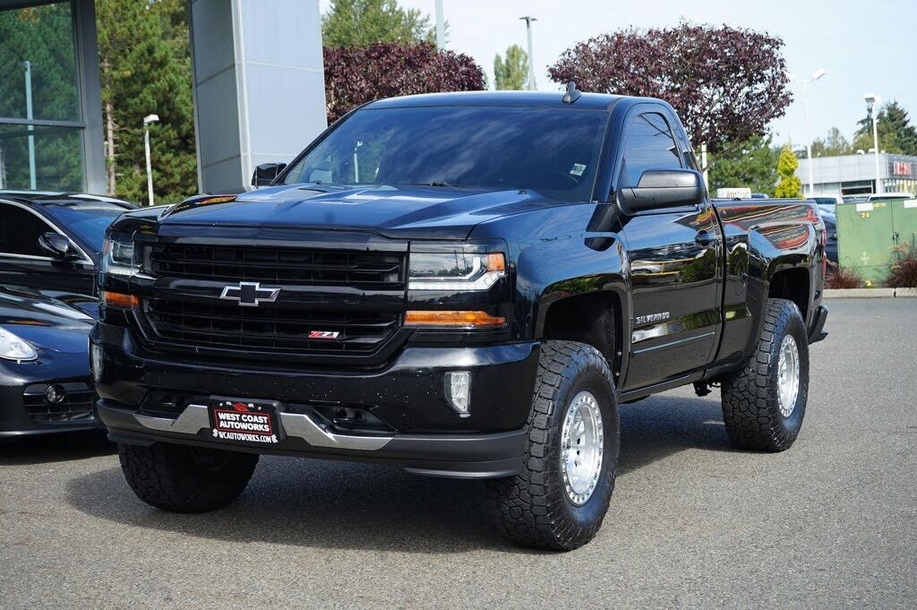 2018 CHEVROLET Silverado