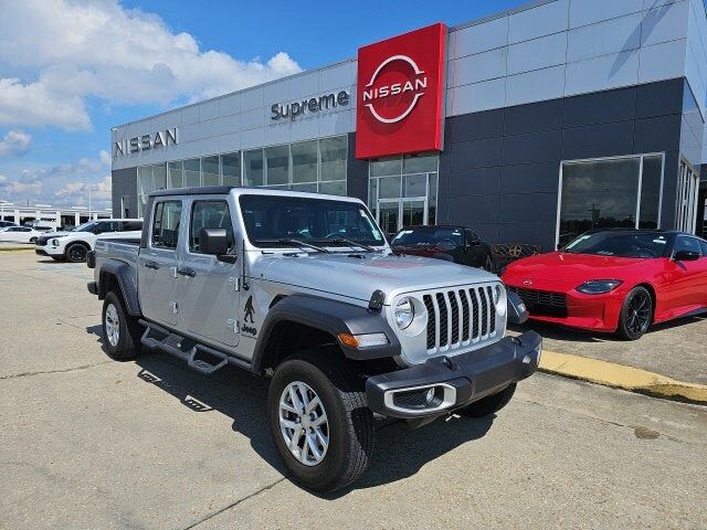 2023 JEEP Gladiator