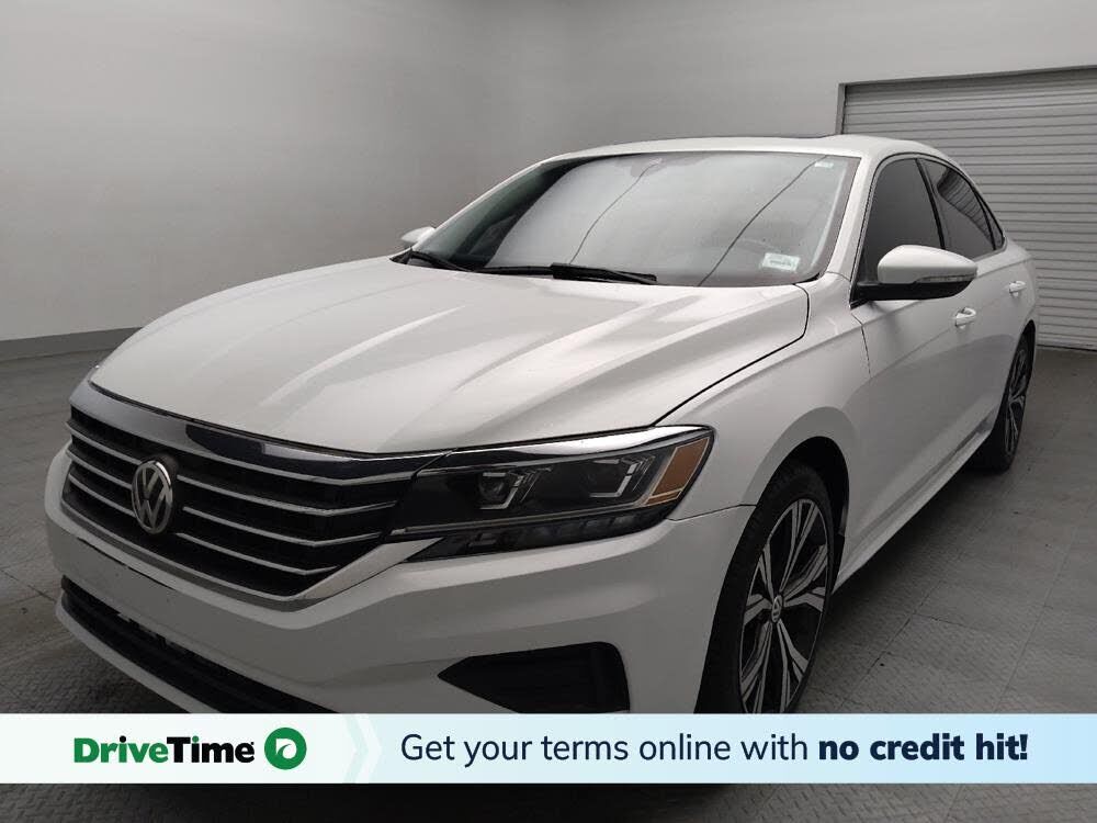 2022 VOLKSWAGEN Passat