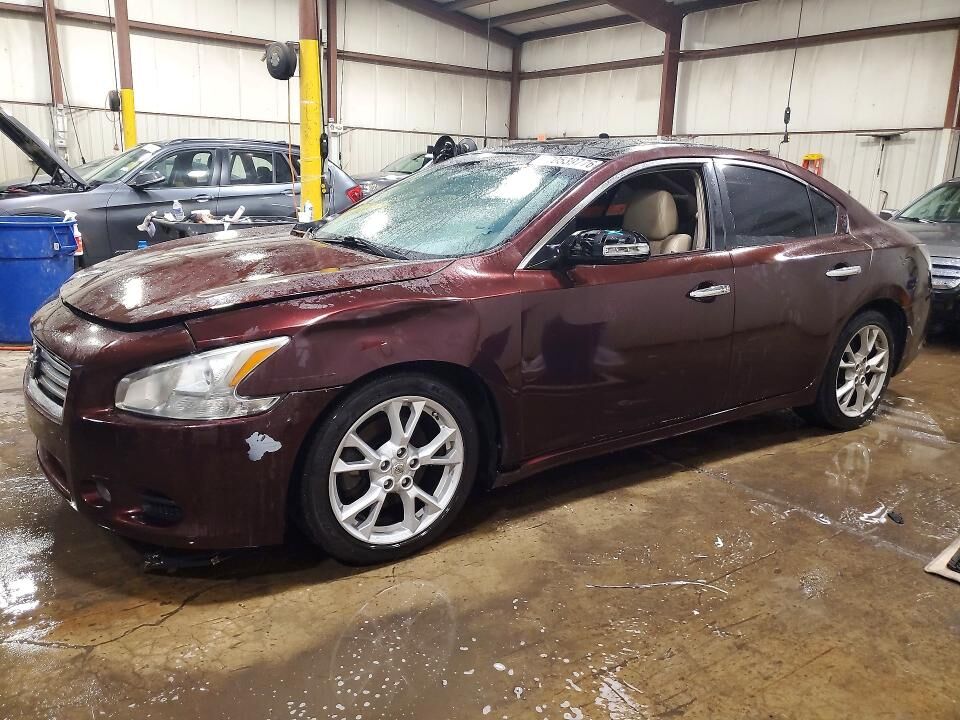 2014 NISSAN Maxima