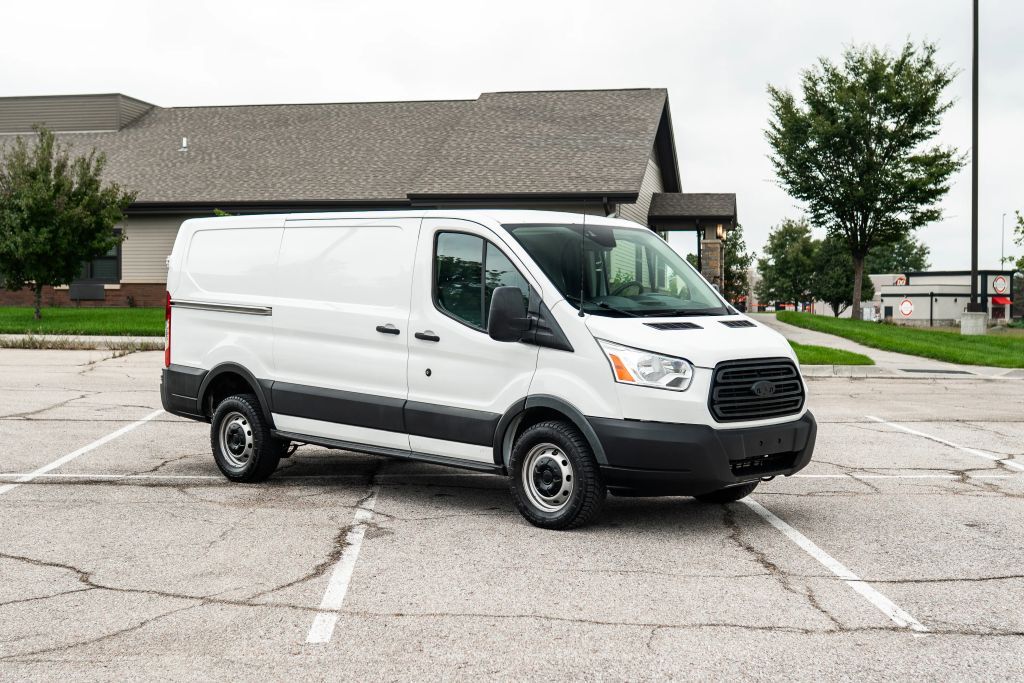 2017 FORD Transit