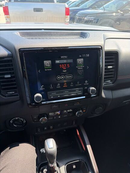 2024 NISSAN Frontier